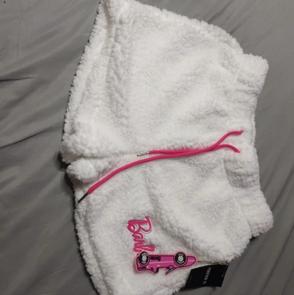 Barbie Sherpa Hoodie/Shorts Set Forever 21 - Picture 2 of 7